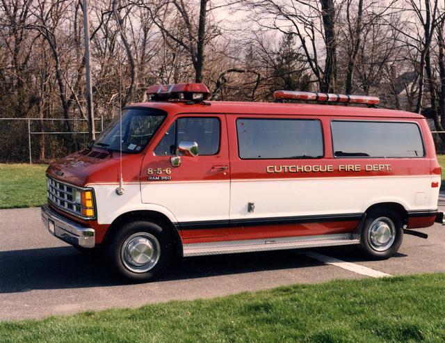 856 - 1990 Dodge Fire Police van